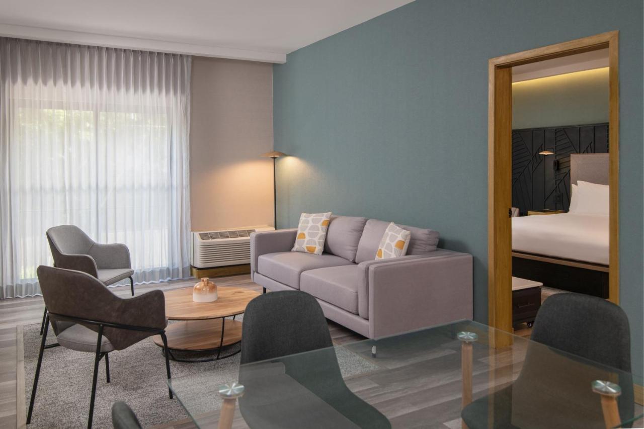 Hotel Courtyard By Marriott Santo Domingo Zewnętrze zdjęcie