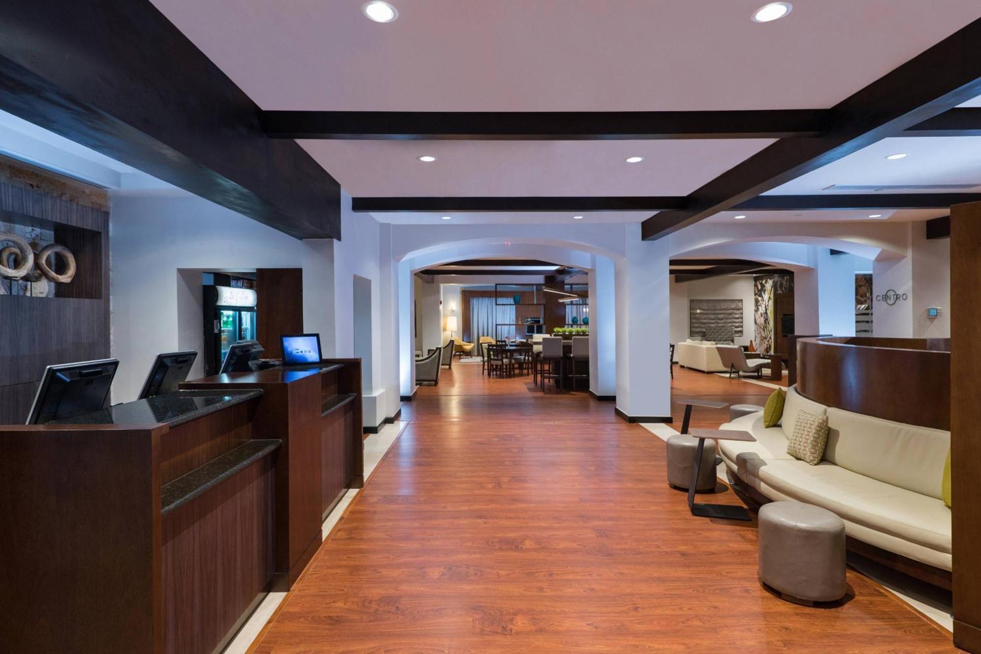 Hotel Courtyard By Marriott Santo Domingo Zewnętrze zdjęcie
