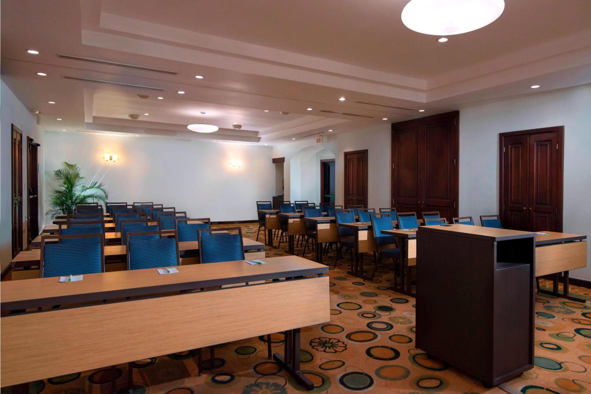 Hotel Courtyard By Marriott Santo Domingo Zewnętrze zdjęcie